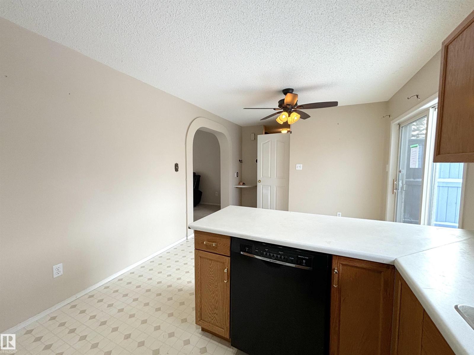 #124 1670 Jamha Rd NW, Edmonton, Alberta  T6L 7B3 - Photo 12 - E4467012