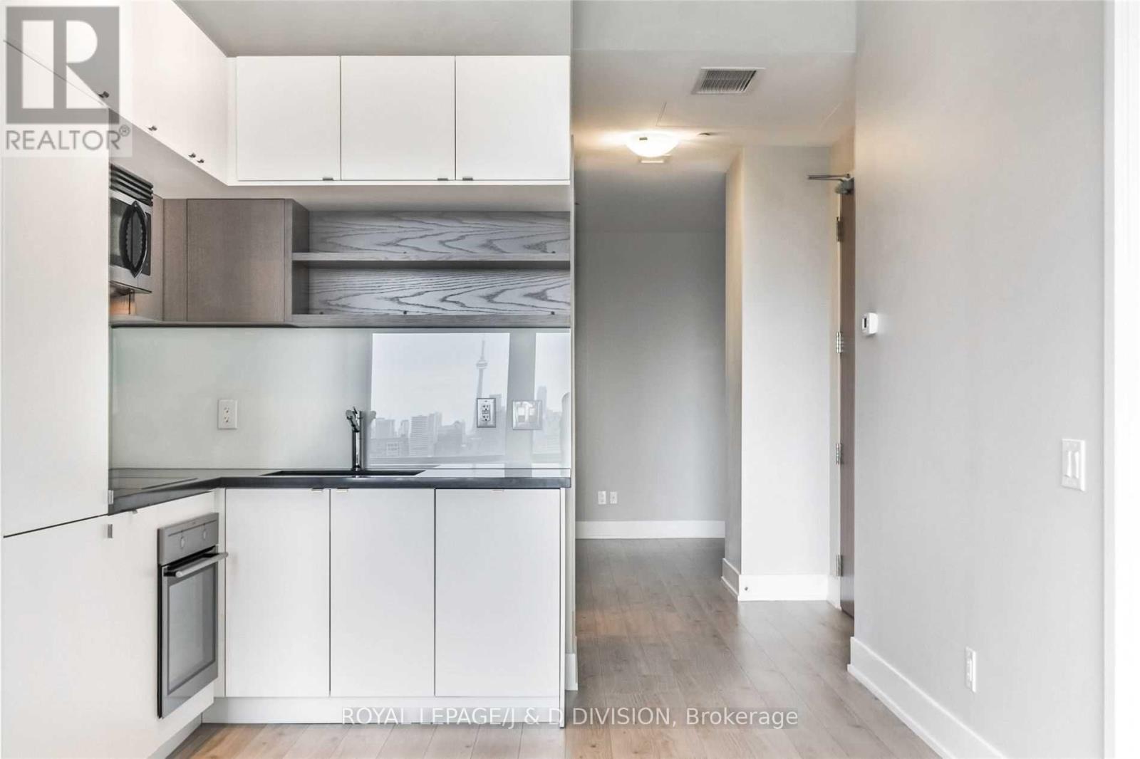 1408 - 111 St Clair Avenue W, Toronto, Ontario  M4V 1N5 - Photo 7 - C13068026