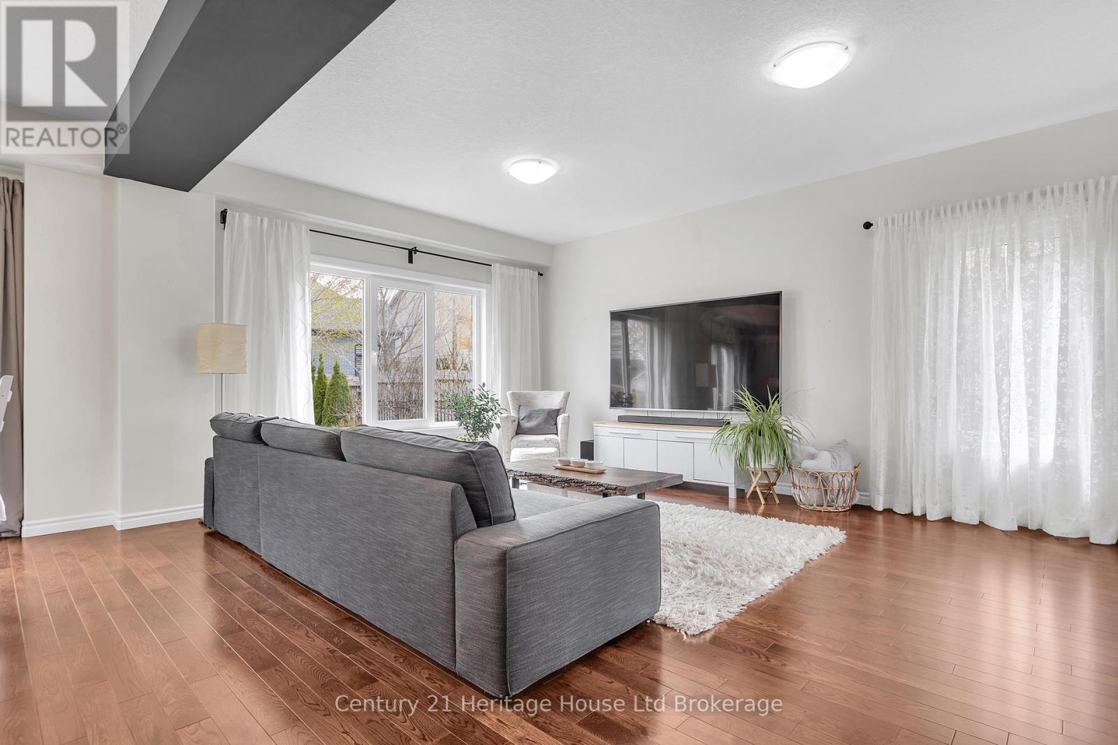 832 Halifax Road, Woodstock, Ontario  N4T 0C6 - Photo 8 - X13080230