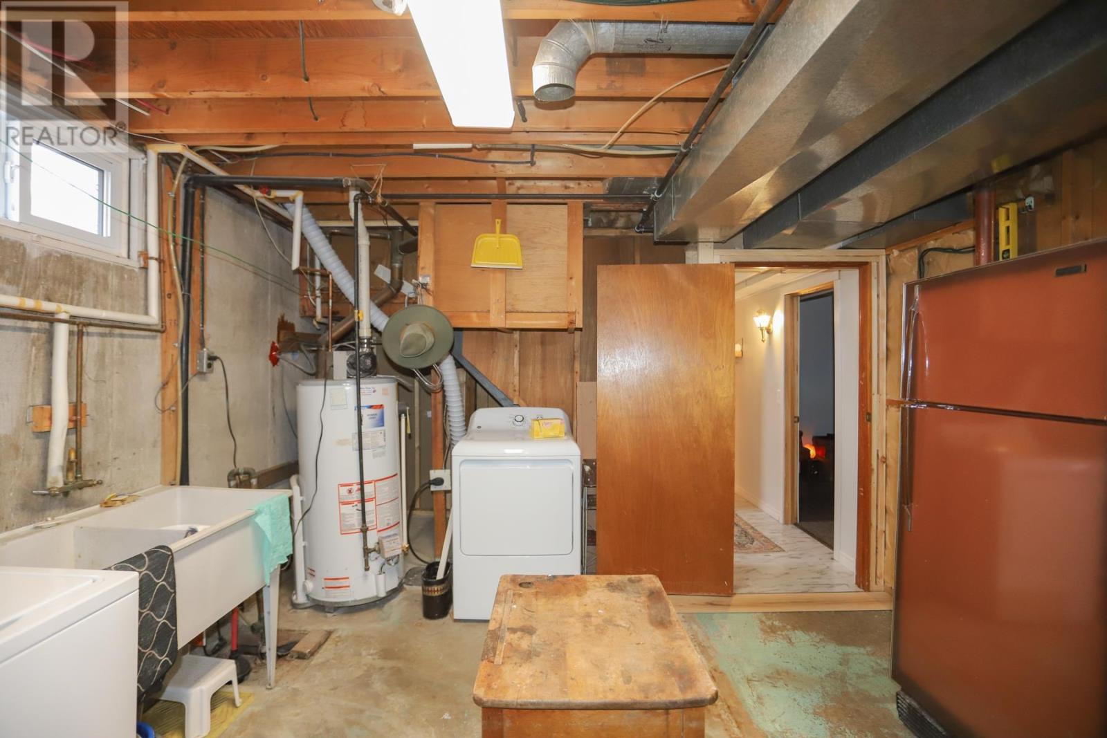 154 Ashgrove Ave, Sault Ste. Marie, Ontario  P6A 4X2 - Photo 25 - SM260807
