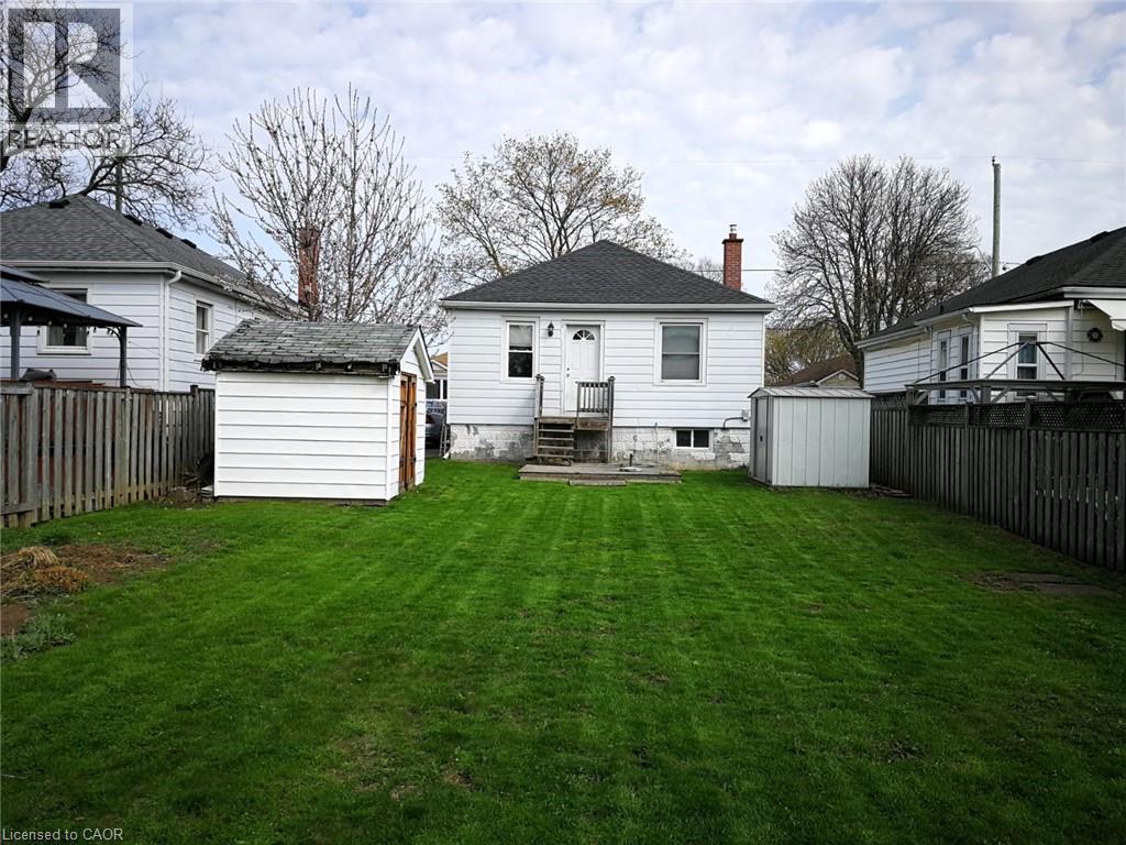 122 East 25th Street, Hamilton, Ontario  L8V 3A2 - Photo 13 - 40826902
