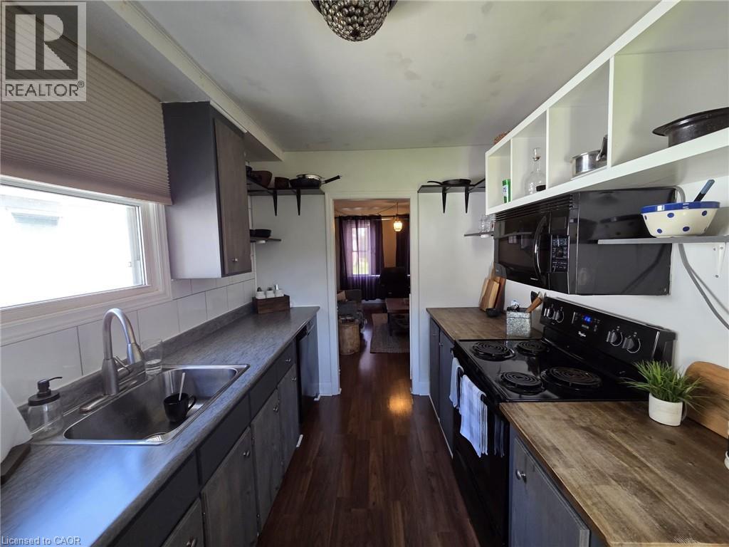 122 East 25th Street, Hamilton, Ontario  L8V 3A2 - Photo 6 - 40826902