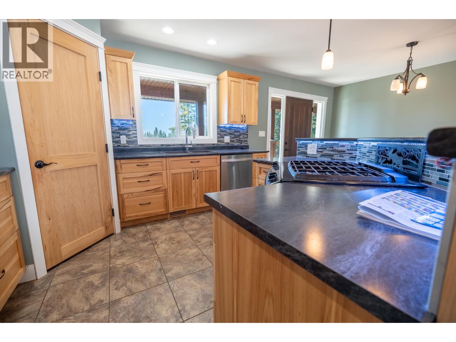 2077 Sommerville Road, Prince George, British Columbia  V2N 6T6 - Photo 16 - R3116304