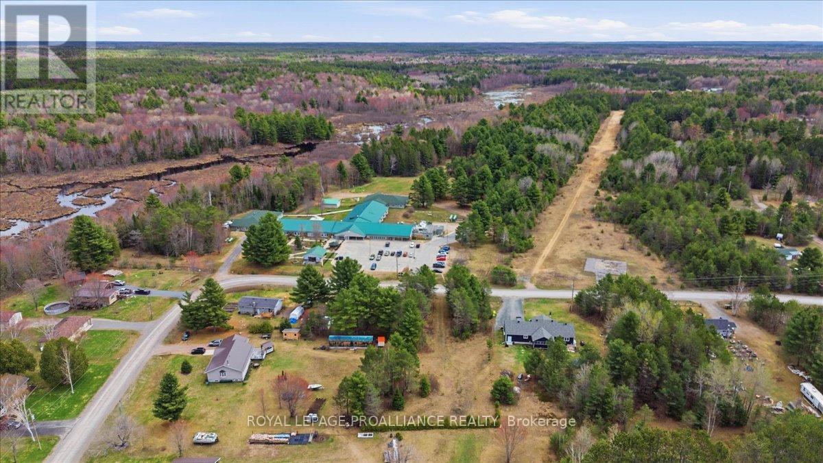 127 Lloyd Street, Addington Highlands, Ontario  K0H 2G0 - Photo 13 - X13080078