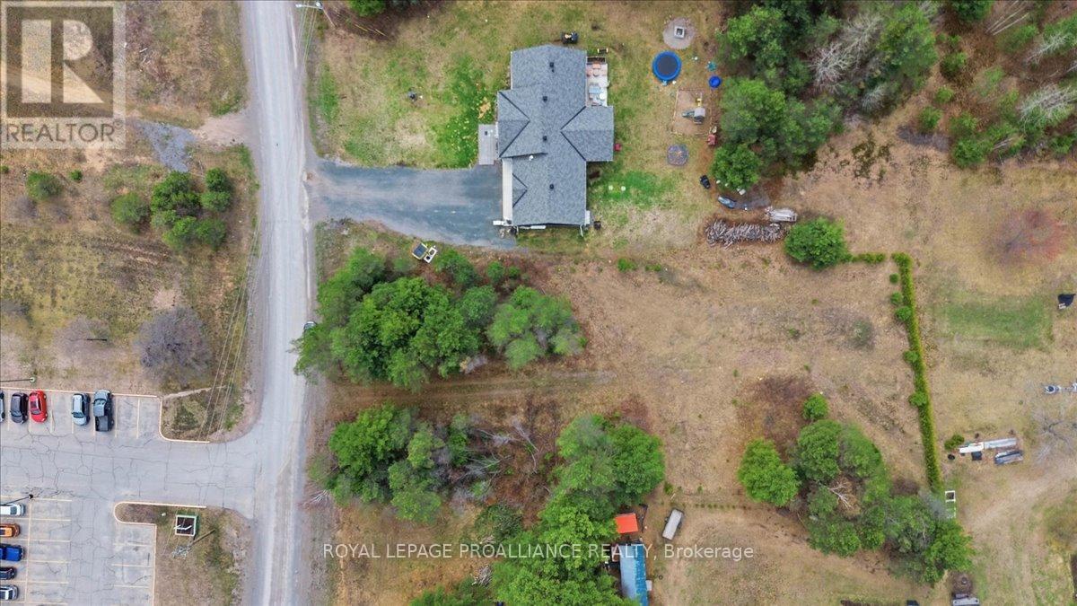 127 Lloyd Street, Addington Highlands, Ontario  K0H 2G0 - Photo 14 - X13080078