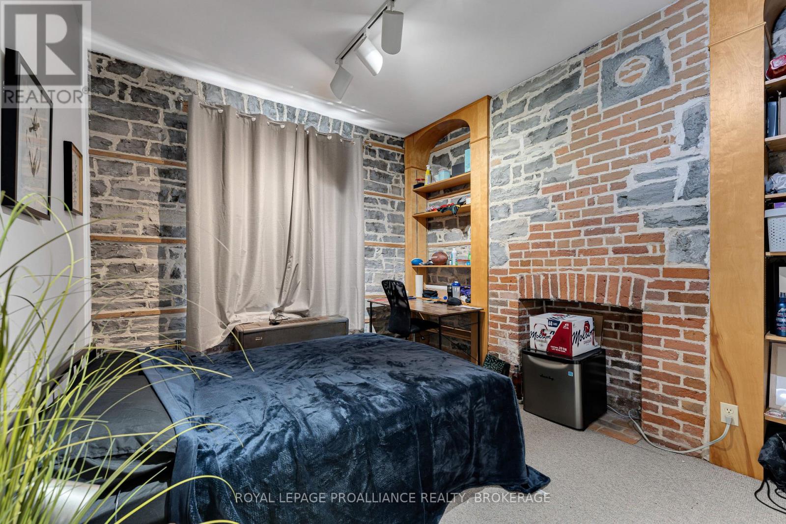 155 Brock Street, Kingston, Ontario  K7L 1S2 - Photo 8 - X13080322
