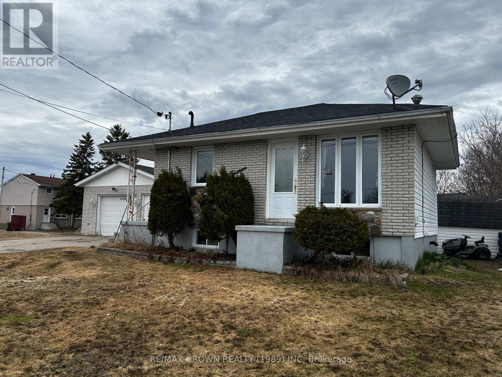 14 Bouldier Street, Kapuskasing, Ontario  P5N 2V1 - Photo 2 - T12647940