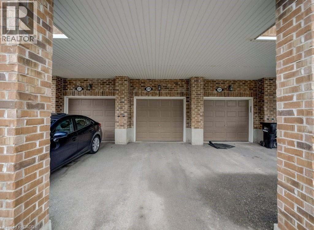 579 Goldenrod Lane, Kitchener, Ontario  N2R 1P6 - Photo 3 - 40814979
