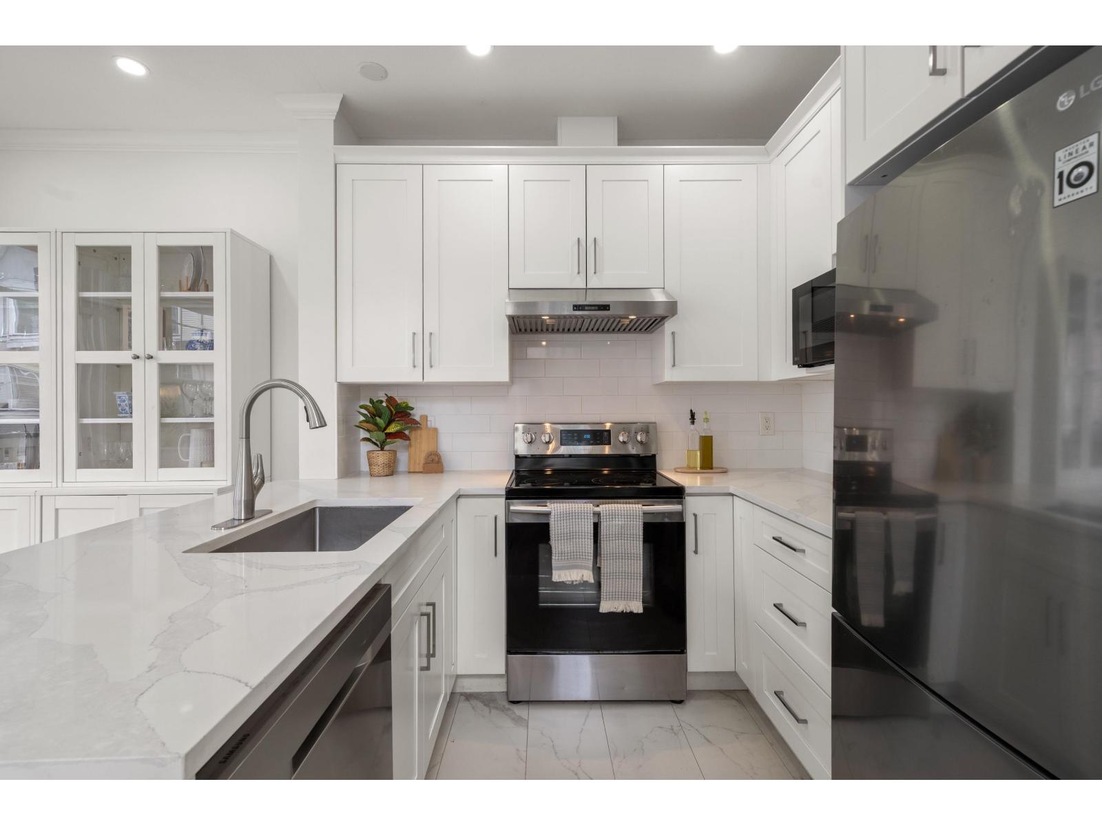48 8383 159 Street, Surrey, British Columbia  V4N 0W2 - Photo 12 - R3118879