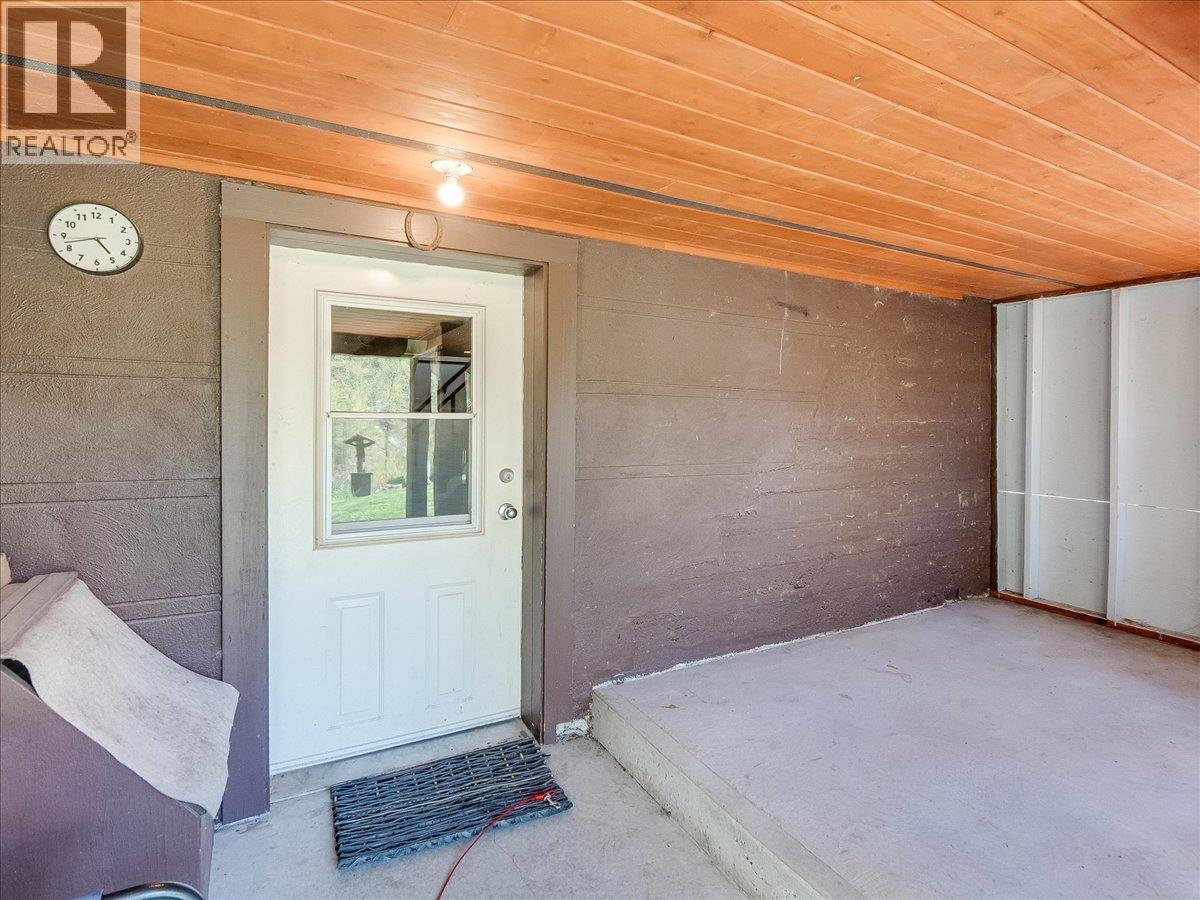 1448 Pass Creek Road, Castlegar, British Columbia  V1N 4S2 - Photo 41 - 10385233