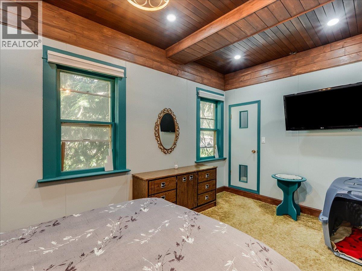 1448 Pass Creek Road, Castlegar, British Columbia  V1N 4S2 - Photo 29 - 10385233