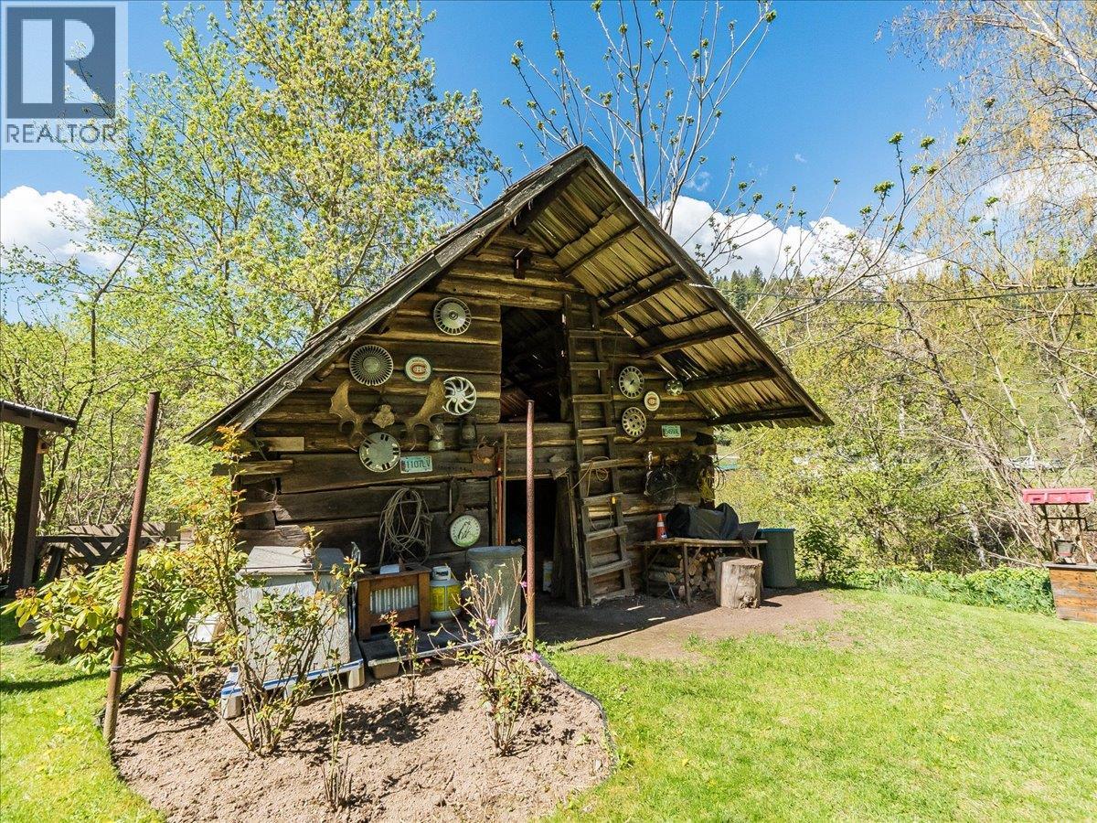 1448 Pass Creek Road, Castlegar, British Columbia  V1N 4S2 - Photo 66 - 10385233