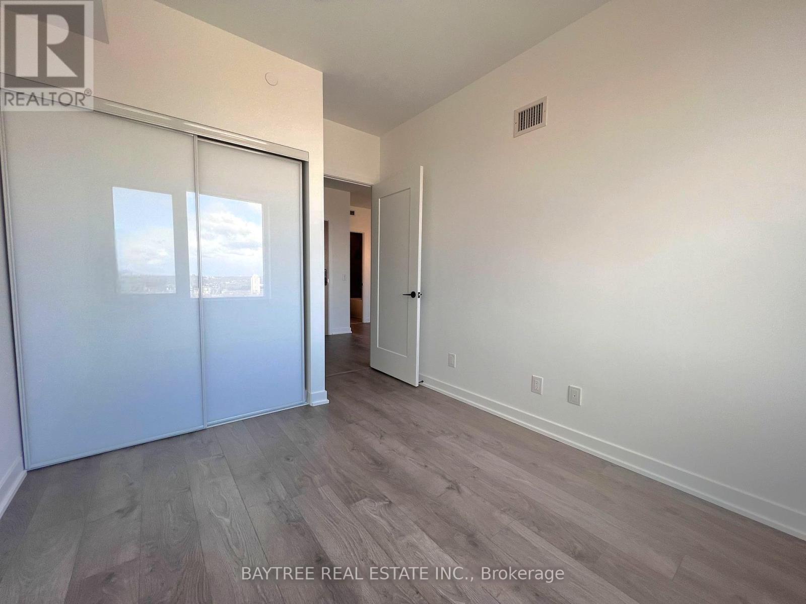 2101 - 5 Defries Street, Toronto, Ontario  M5A 3R4 - Photo 3 - C13080036