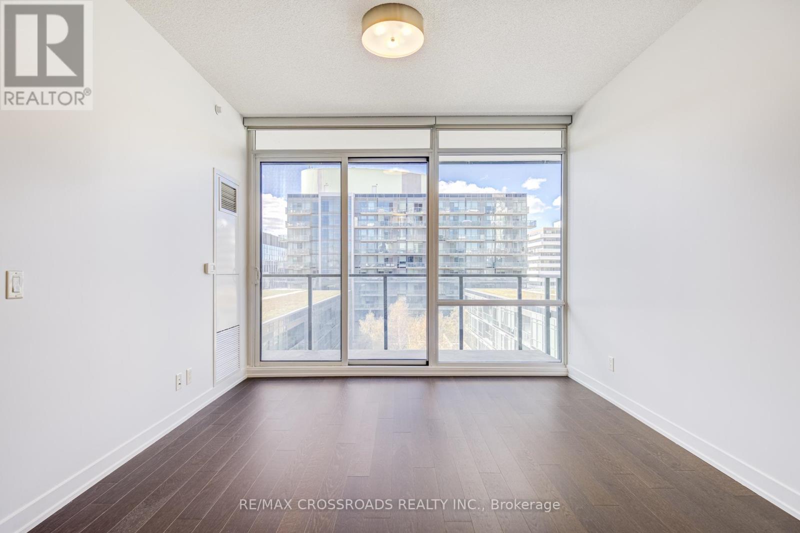 S612 - 455 Front Street E, Toronto, Ontario  M5A 0G2 - Photo 2 - C13080066