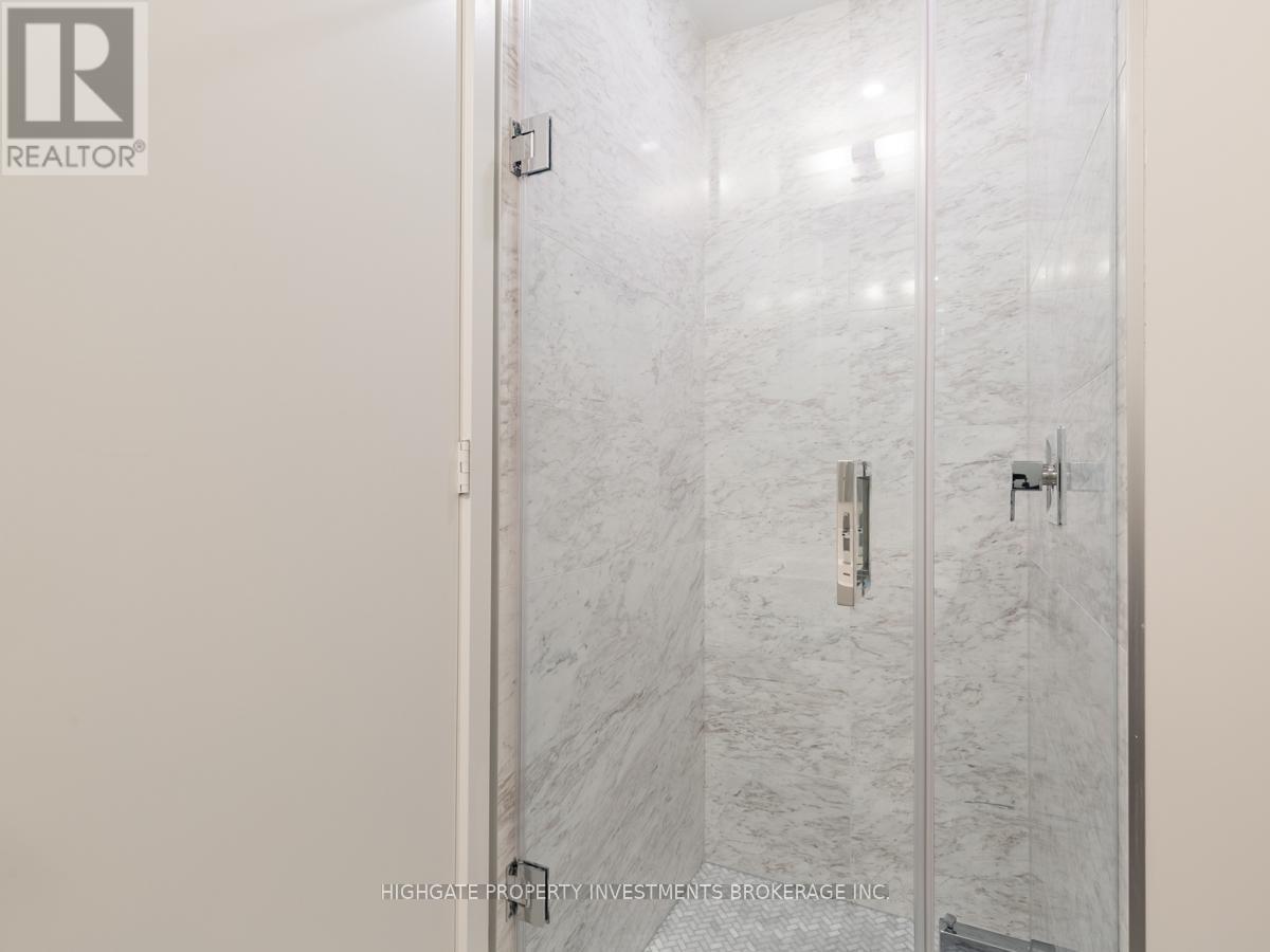 4411 - 1 Yorkville Avenue, Toronto, Ontario  M4W 1L1 - Photo 18 - C13080166
