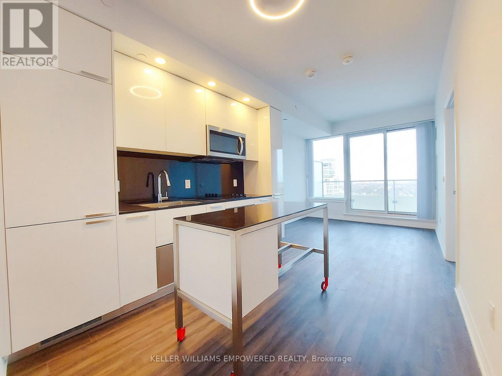 2801 - 75 Canterbury Place, Toronto, Ontario  M2N 0L2 - Photo 3 - C13080176
