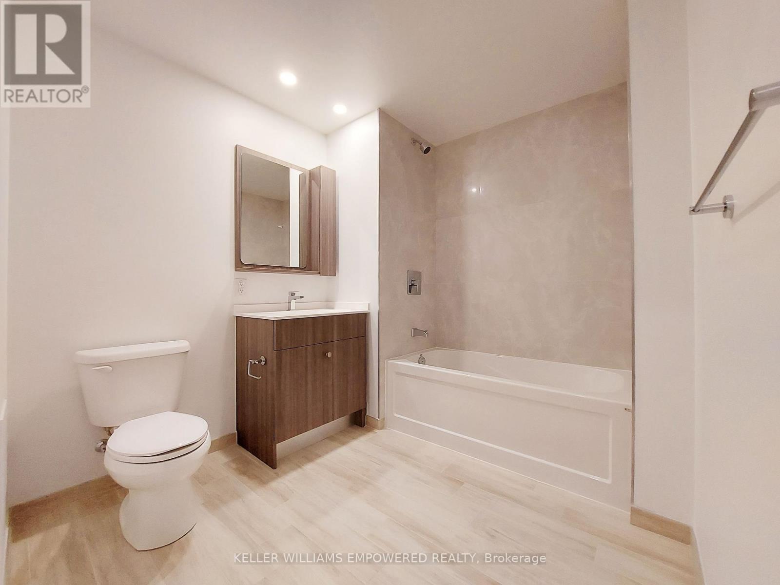 2801 - 75 Canterbury Place, Toronto, Ontario  M2N 0L2 - Photo 9 - C13080176