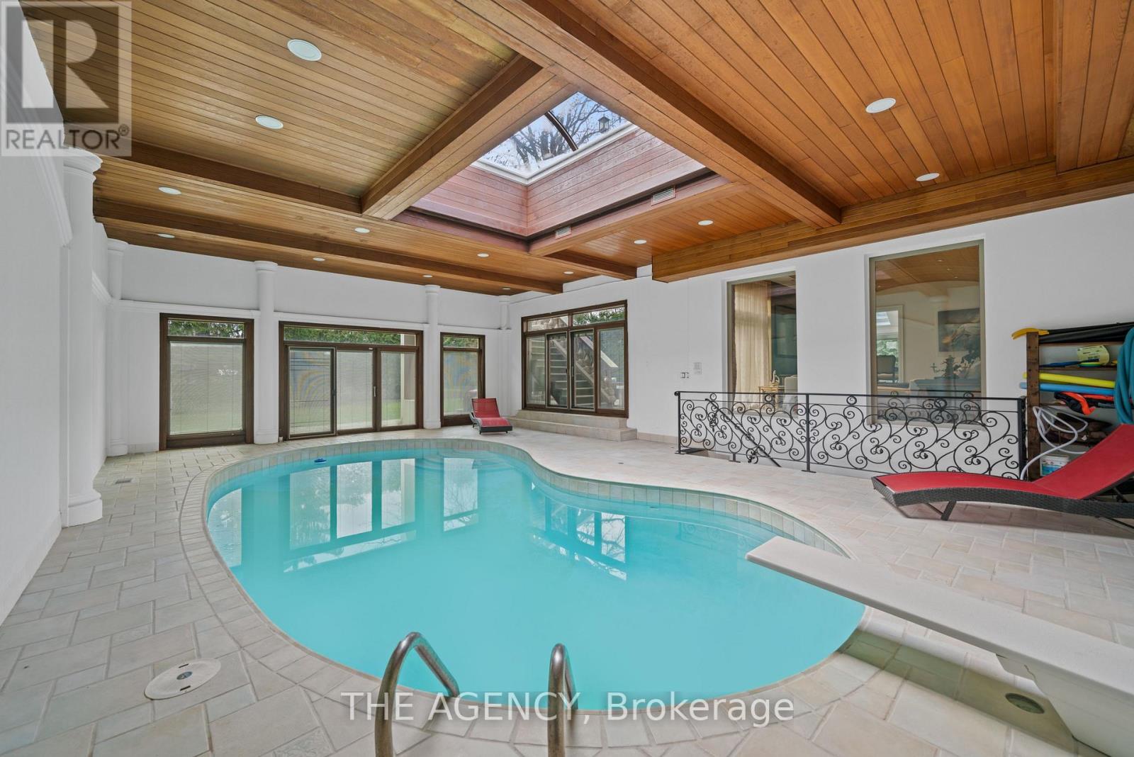 47 Old Colony Road, Toronto, Ontario  M2L 2J9 - Photo 18 - C13080212