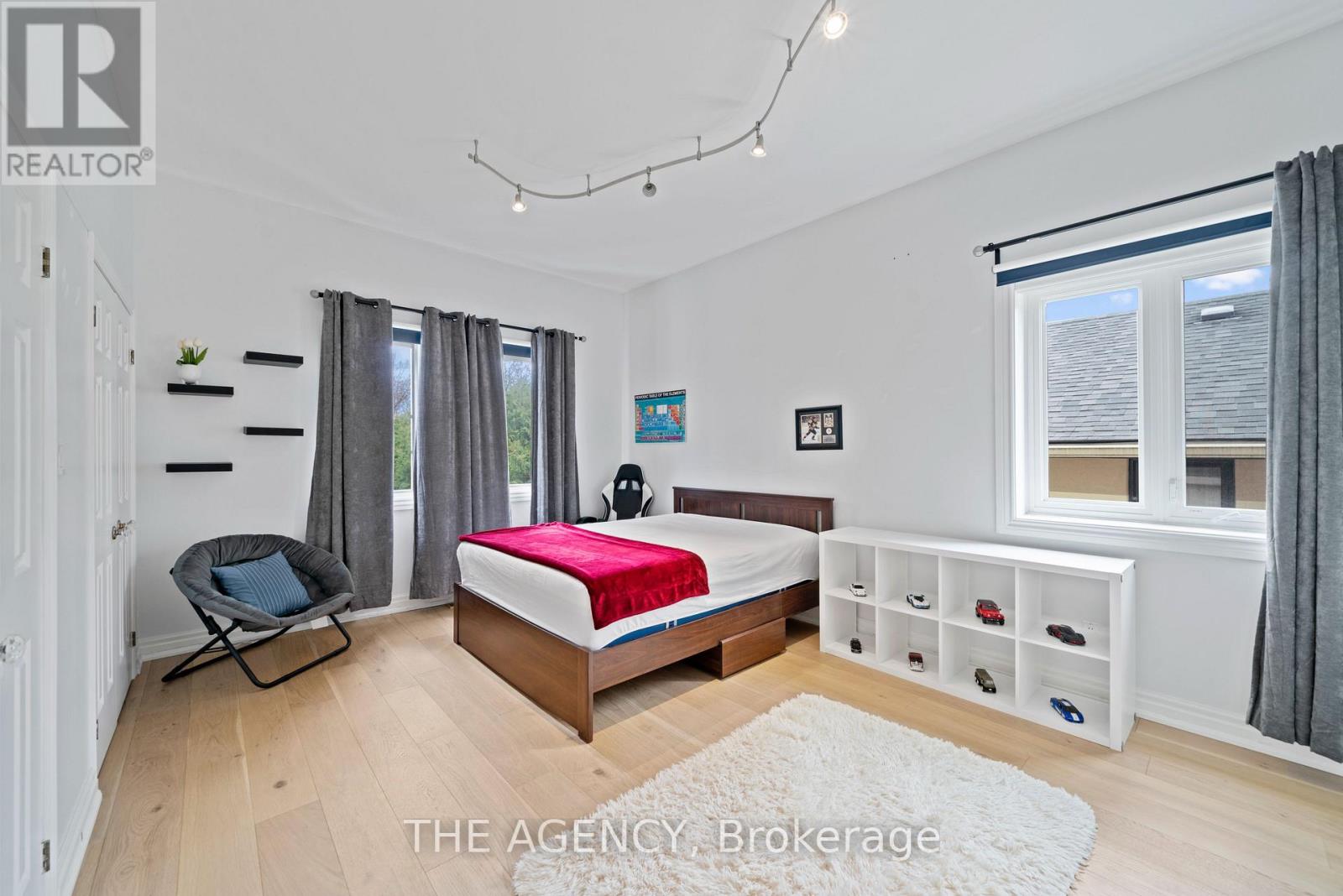 47 Old Colony Road, Toronto, Ontario  M2L 2J9 - Photo 26 - C13080212