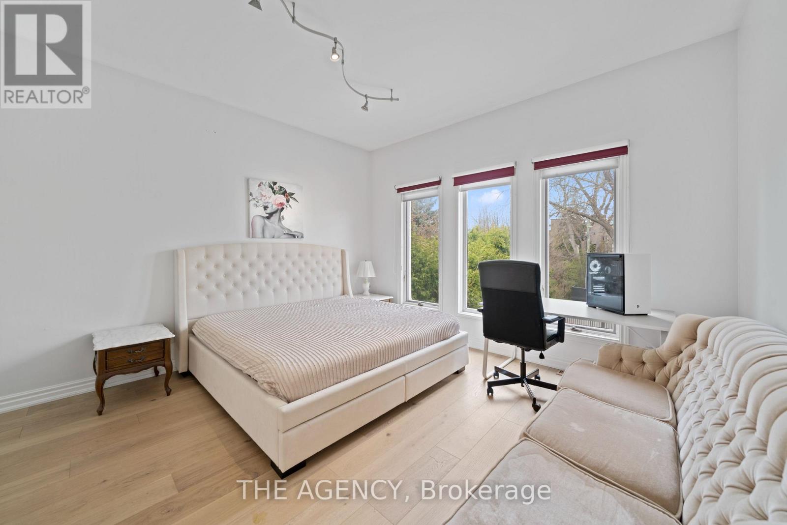 47 Old Colony Road, Toronto, Ontario  M2L 2J9 - Photo 28 - C13080212