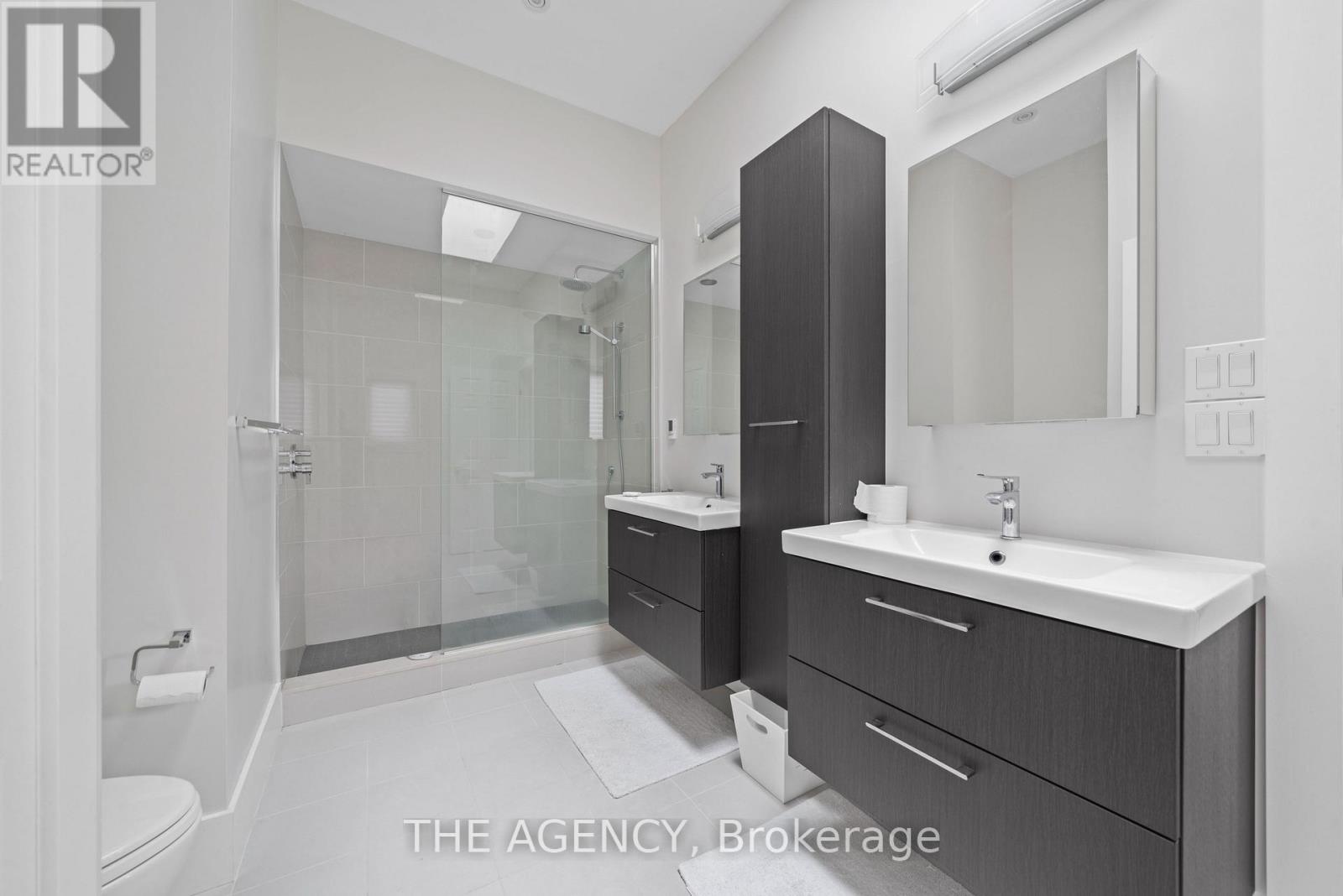 47 Old Colony Road, Toronto, Ontario  M2L 2J9 - Photo 29 - C13080212