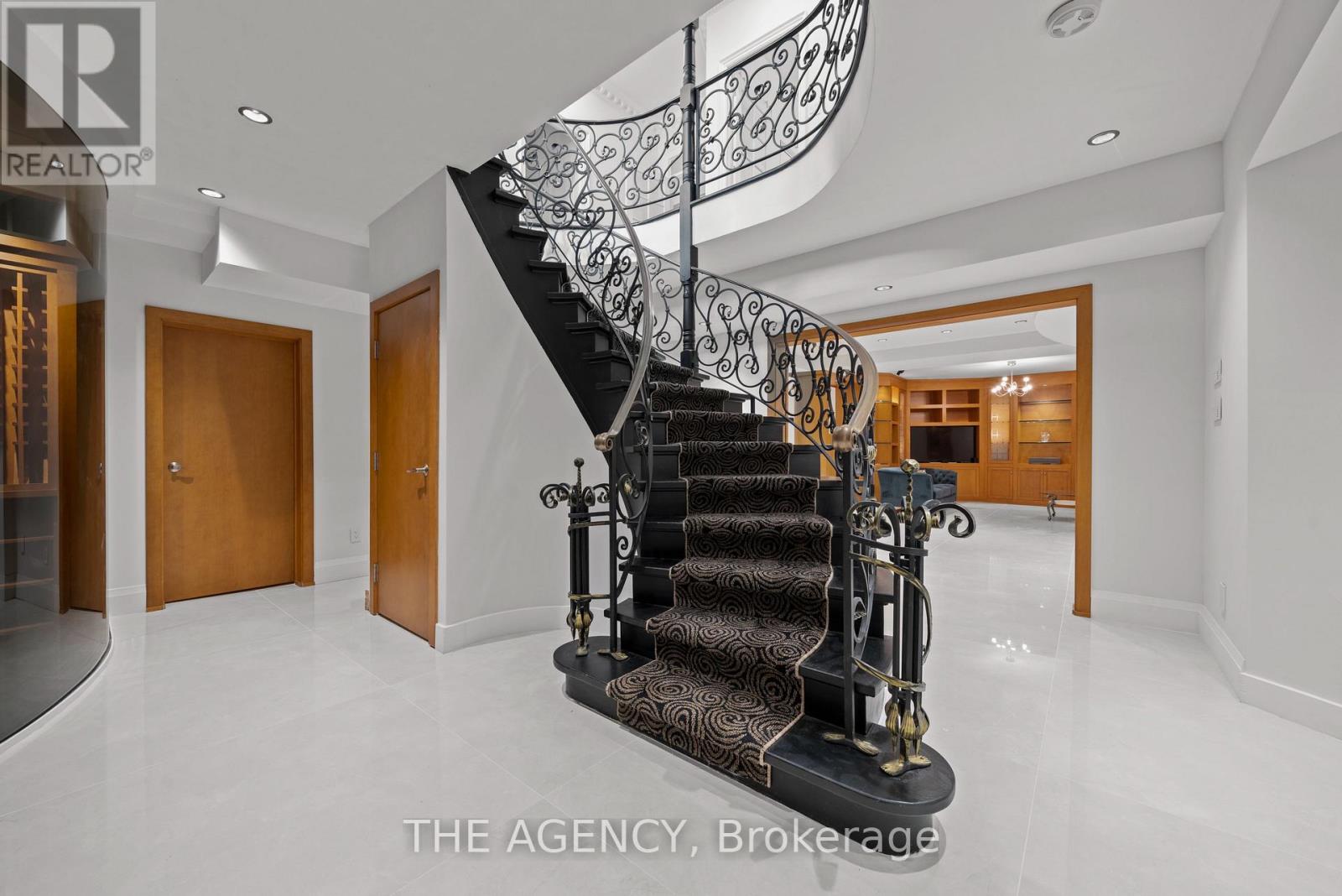 47 Old Colony Road, Toronto, Ontario  M2L 2J9 - Photo 31 - C13080212