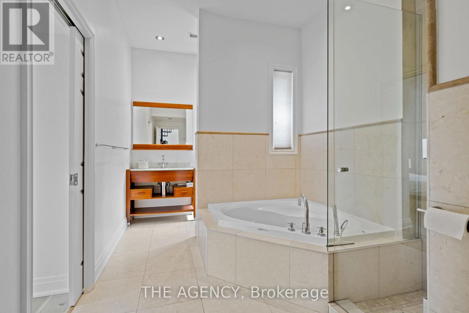 47 Old Colony Road, Toronto, Ontario  M2L 2J9 - Photo 39 - C13080212