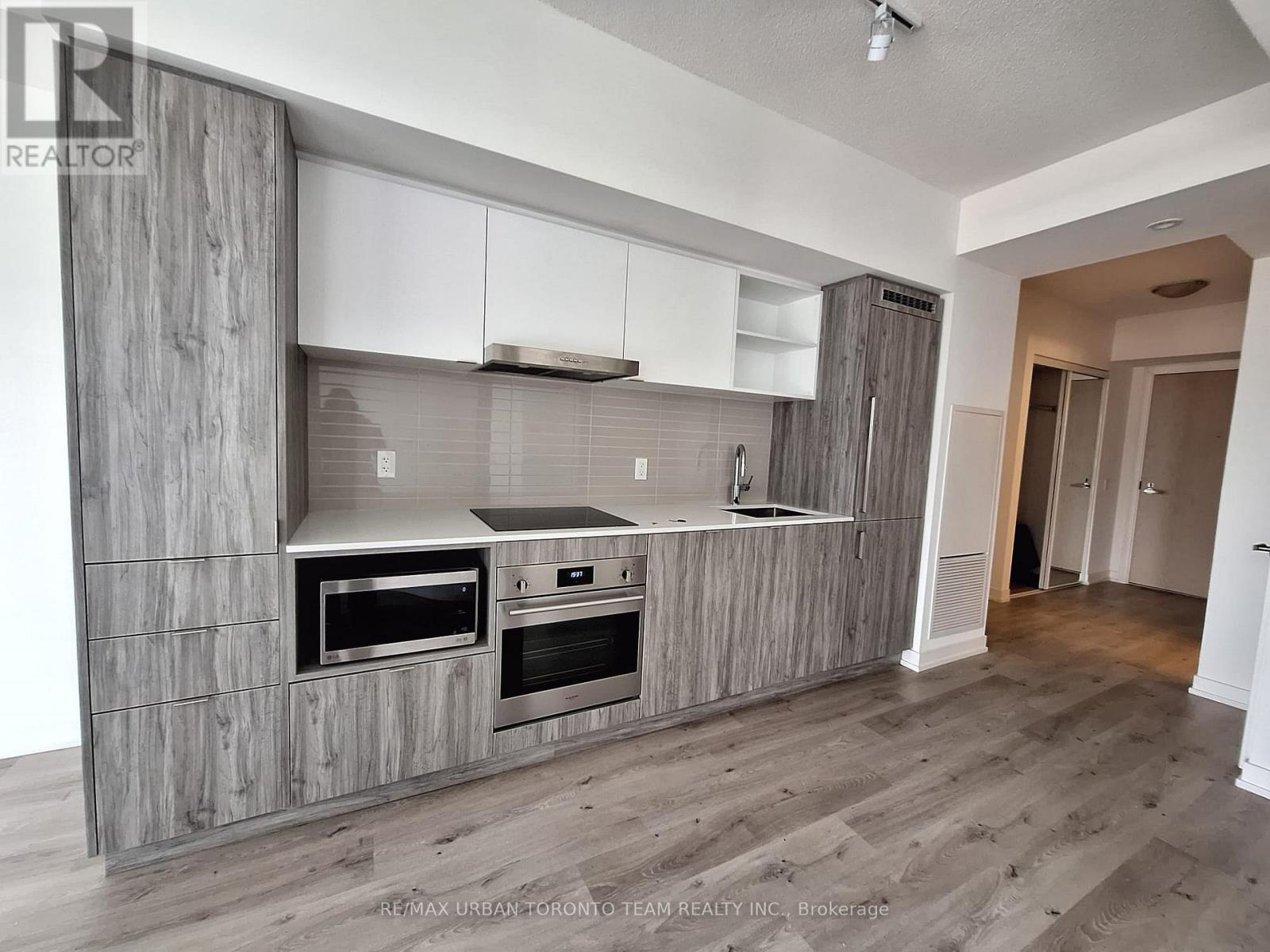 1716 - 138 Downes Street, Toronto, Ontario  M5E 0E4 - Photo 4 - C13080398