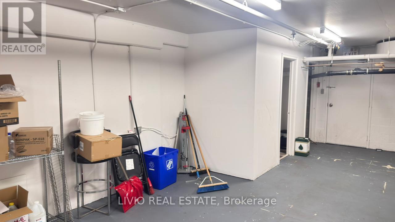 2118 Queen Street E, Toronto, Ontario  M4E 1E2 - Photo 12 - E13080074