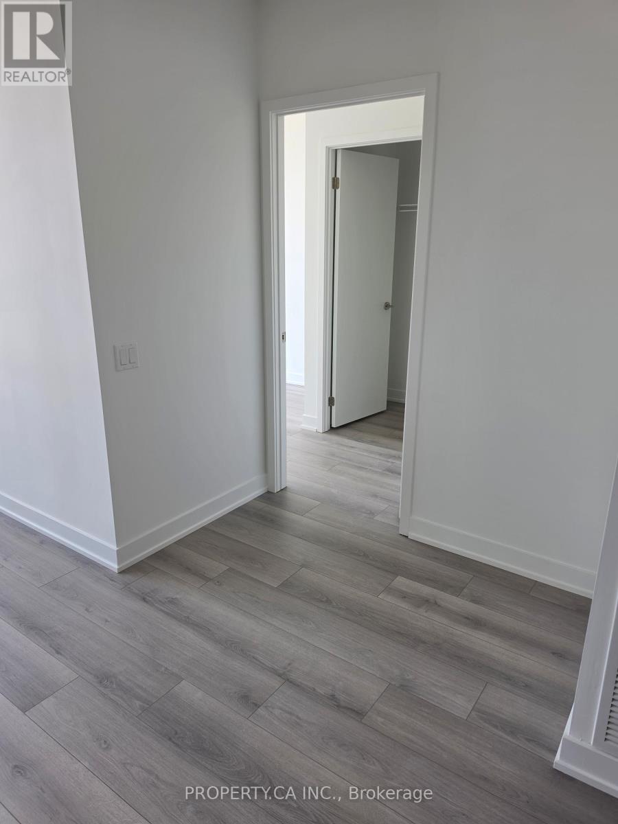 213 - 20 Deans Drive, Toronto, Ontario  M1L 0J7 - Photo 4 - E13080188