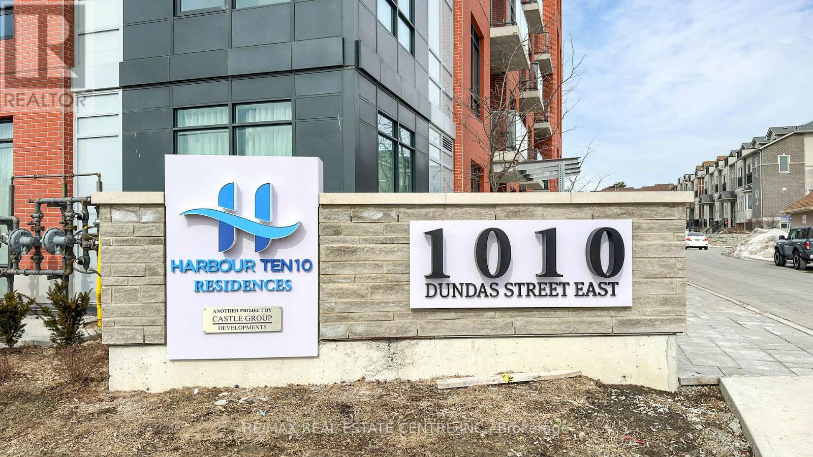 Ph12 - 1010 Dundas Street E, Whitby, Ontario  L1N 2K2 - Photo 3 - E13080236