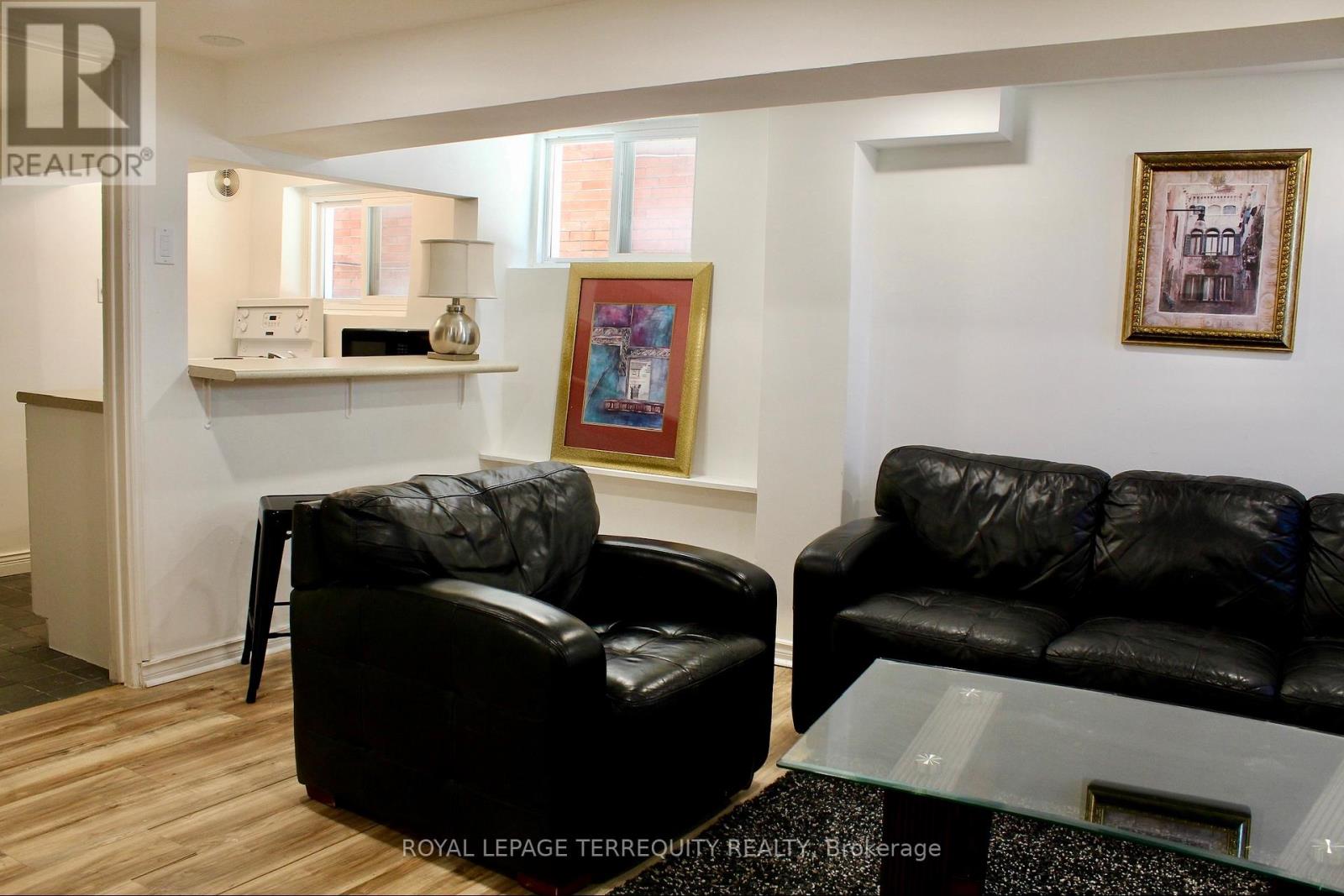 Lower - 140 Wolverleigh Boulevard, Toronto, Ontario  M4J 1R9 - Photo 10 - E13080254