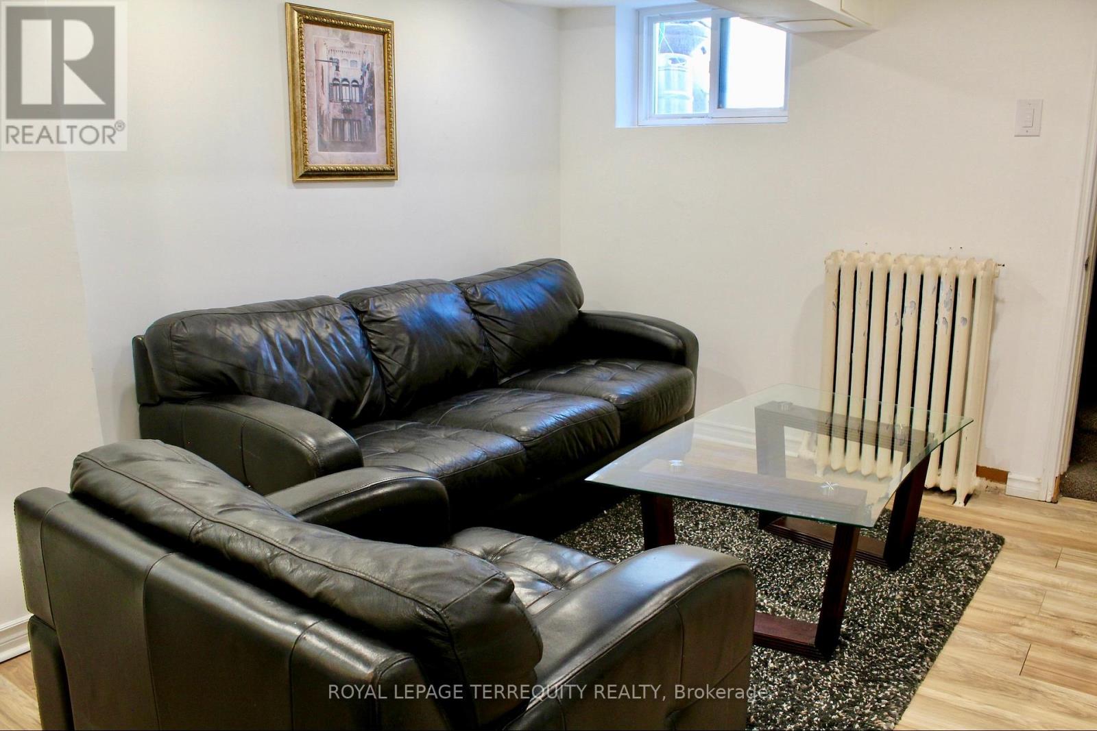 Lower - 140 Wolverleigh Boulevard, Toronto, Ontario  M4J 1R9 - Photo 11 - E13080254