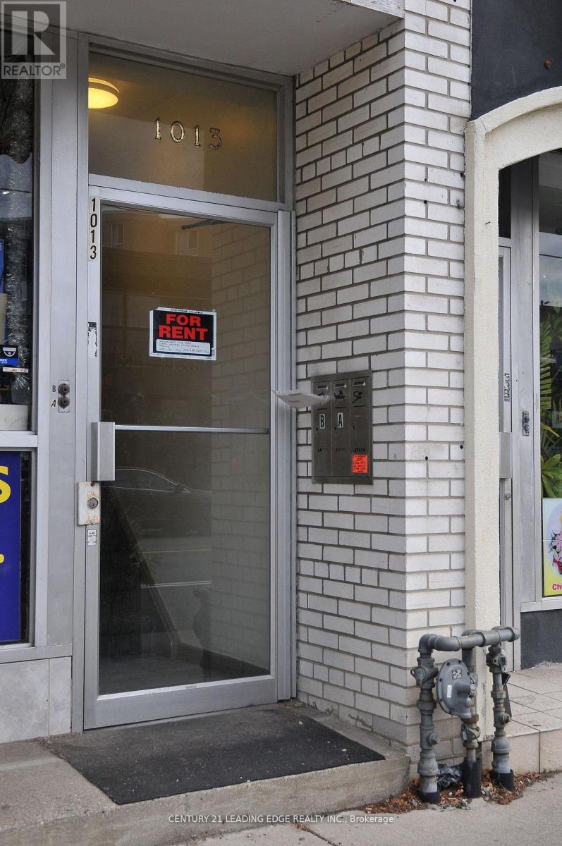 B - 1013 Pape Avenue, Toronto, Ontario  M4K 3V8 - Photo 19 - E13080282