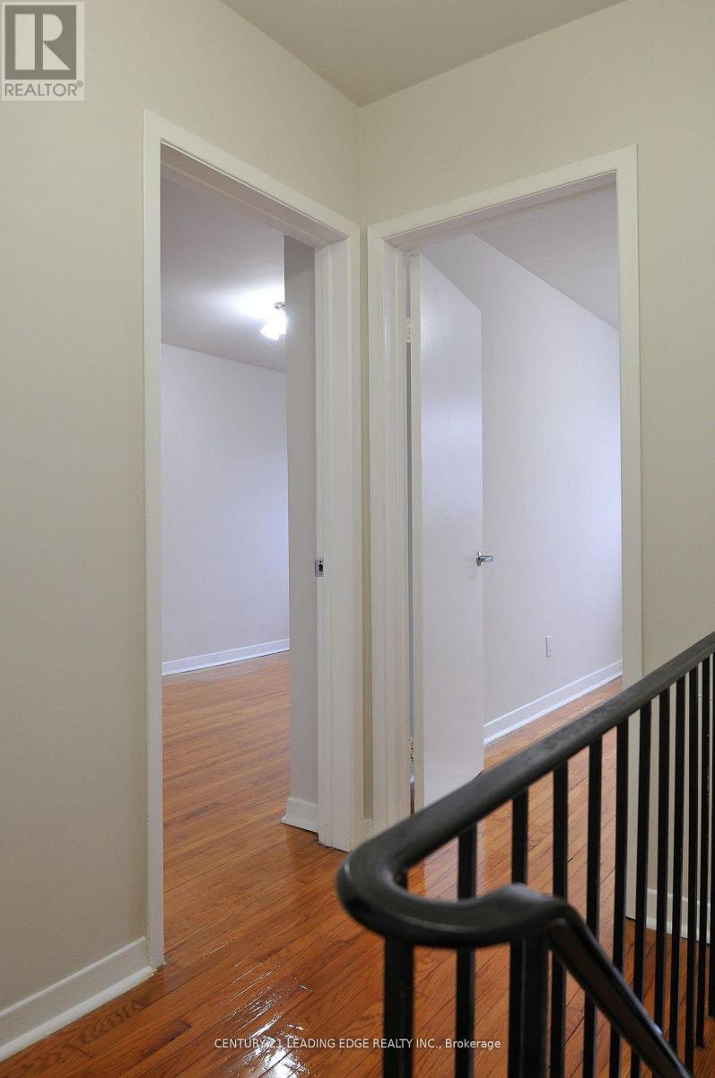 B - 1013 Pape Avenue, Toronto, Ontario  M4K 3V8 - Photo 9 - E13080282