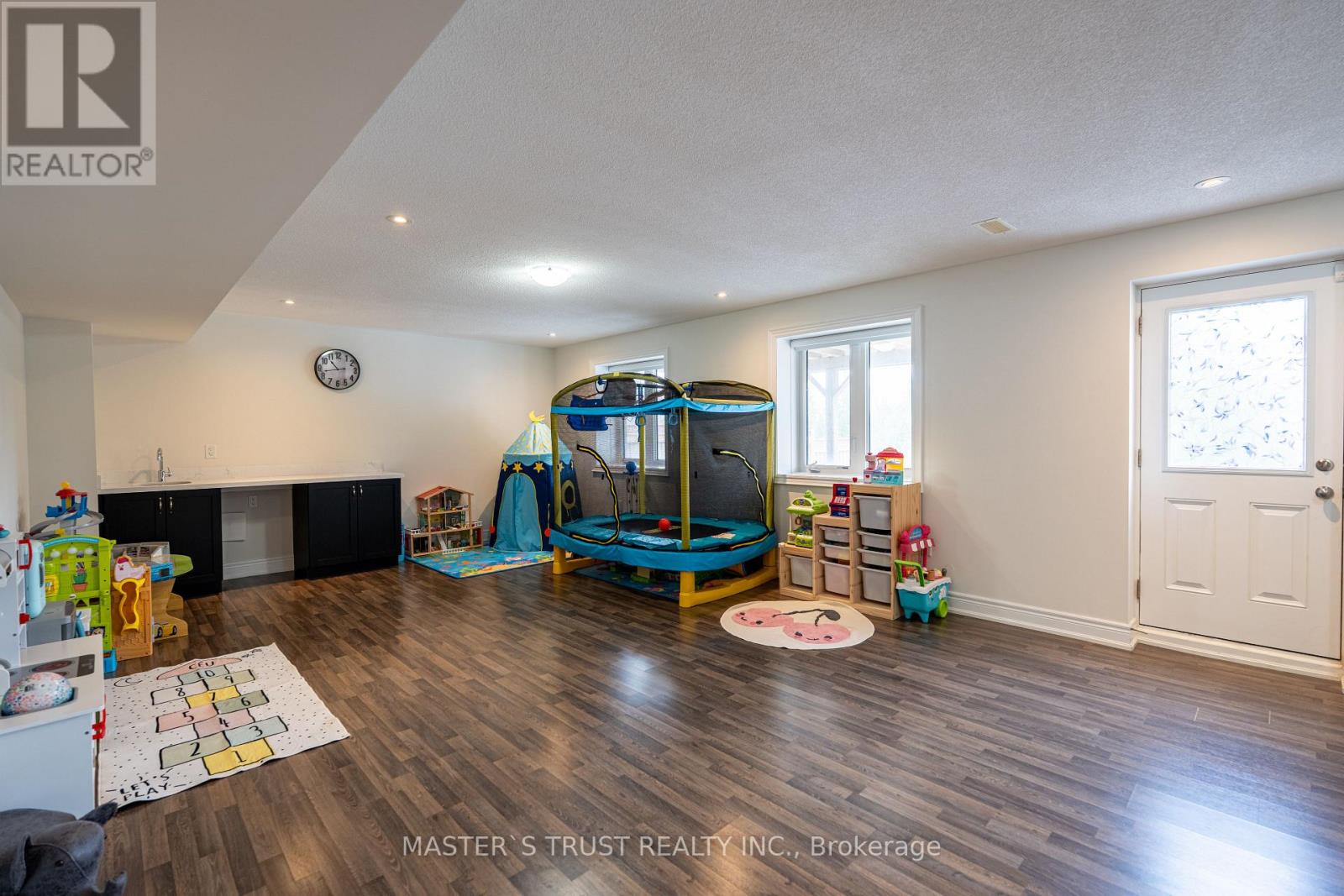 2497 Florentine Place, Pickering, Ontario  L1X 0H2 - Photo 43 - E13080020