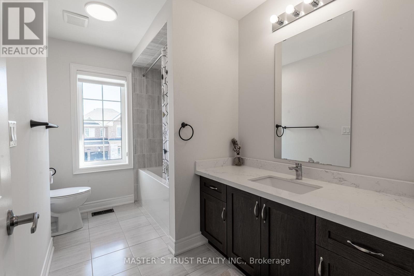 2497 Florentine Place, Pickering, Ontario  L1X 0H2 - Photo 40 - E13080020