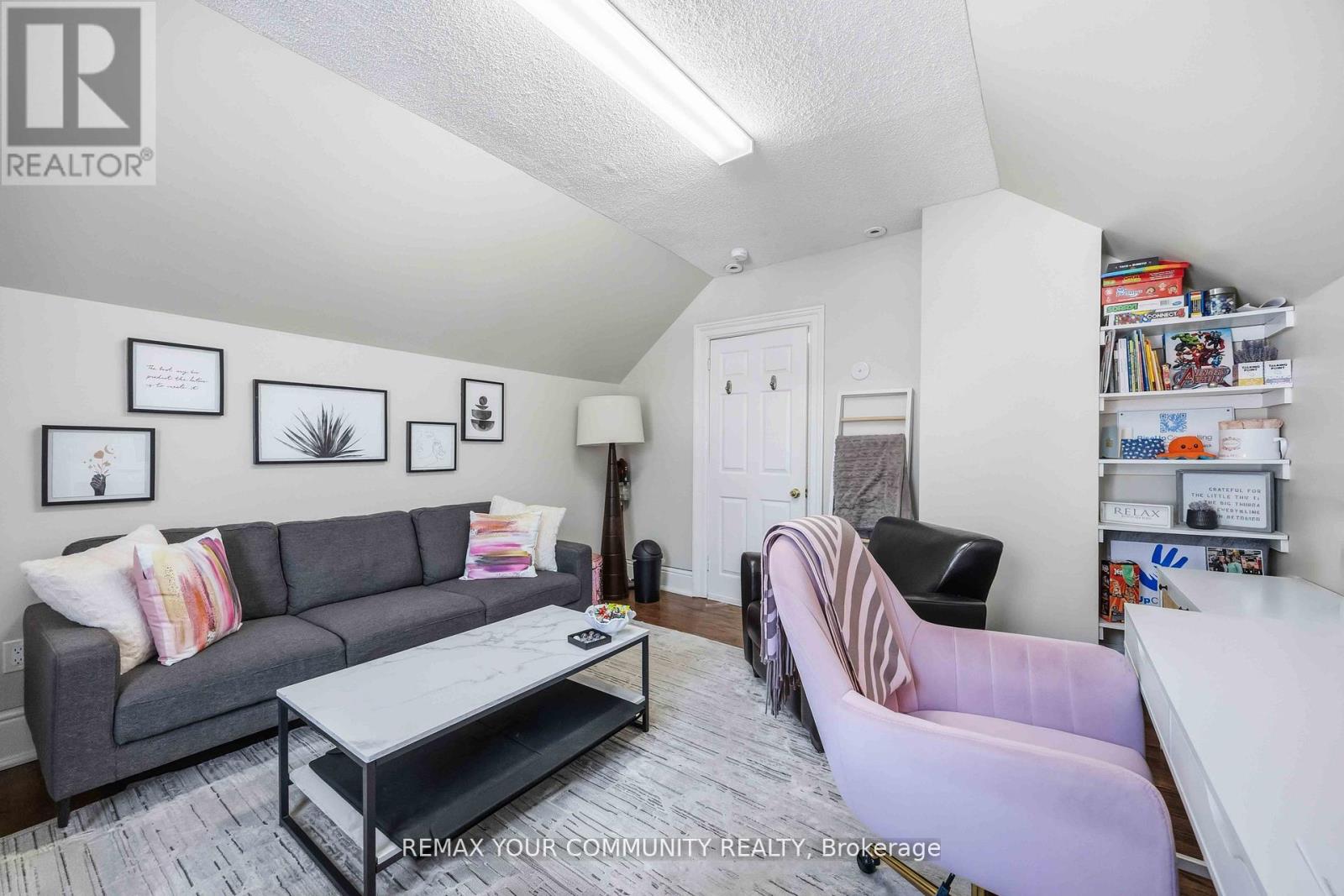66 Centre Street, Vaughan, Ontario  L4J 1E9 - Photo 22 - N13080034
