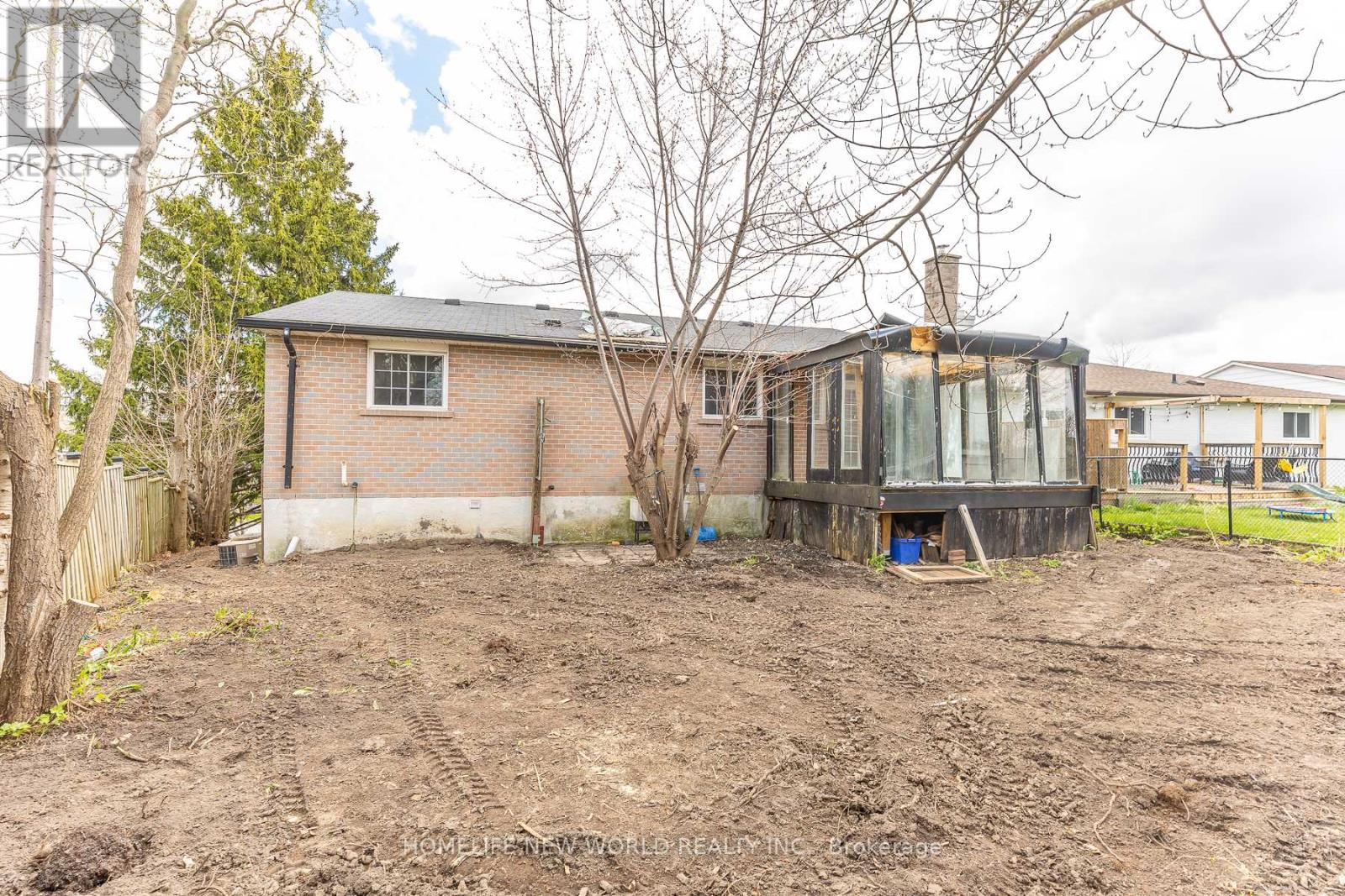 356 Dixon Boulevard, Newmarket, Ontario  L3Y 5C4 - Photo 34 - N13080130