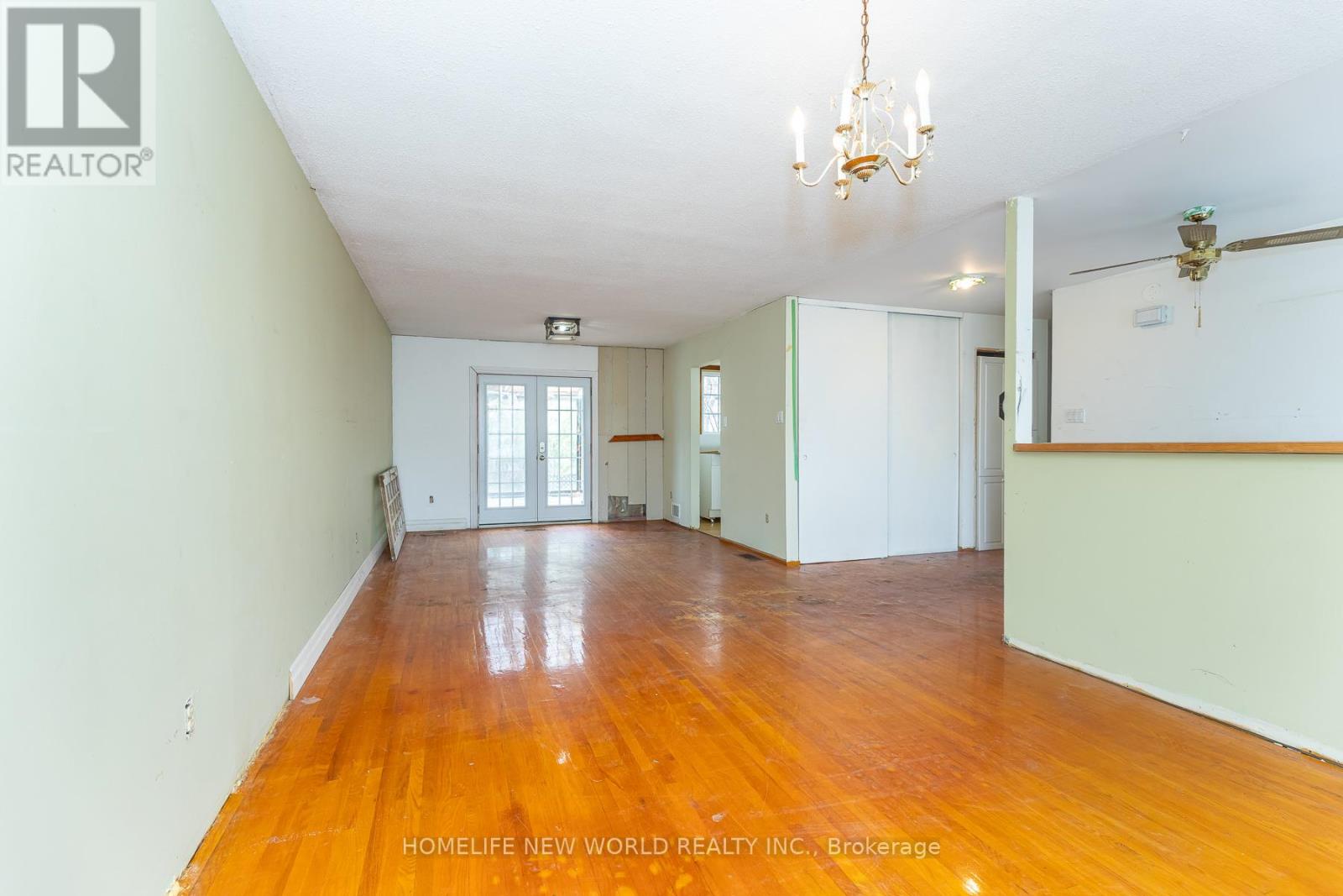 356 Dixon Boulevard, Newmarket, Ontario  L3Y 5C4 - Photo 8 - N13080130