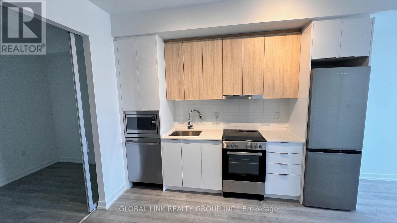 1602 - 9751 Markham Road, Markham, Ontario  L6E 0W3 - Photo 4 - N13080136