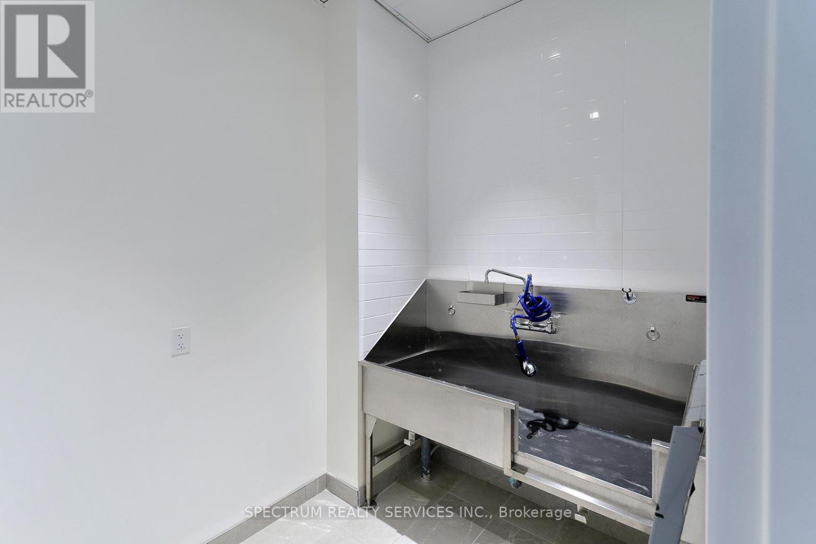 1129 - 2 David Eyer Road, Richmond Hill, Ontario  L4S 0N6 - Photo 41 - N13080140