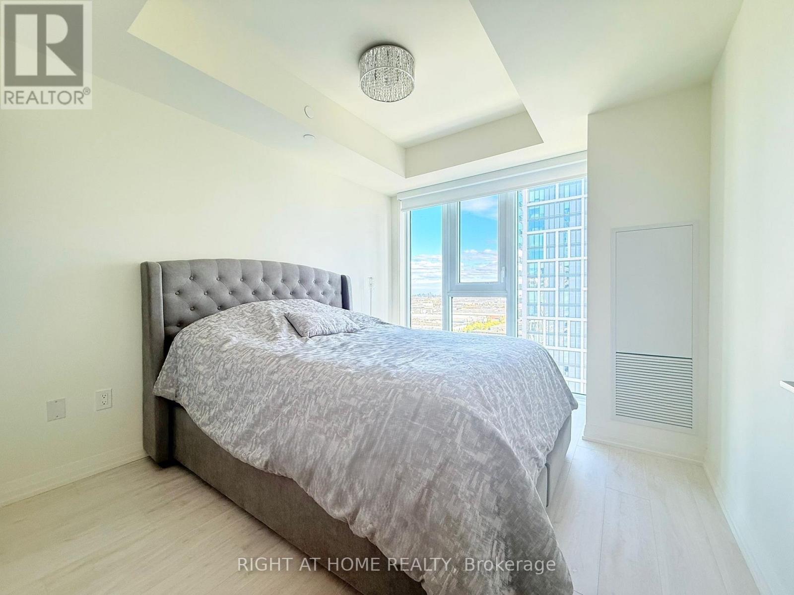 1704 - 9000 Jane Street, Vaughan, Ontario  L4K 0M6 - Photo 5 - N13080150
