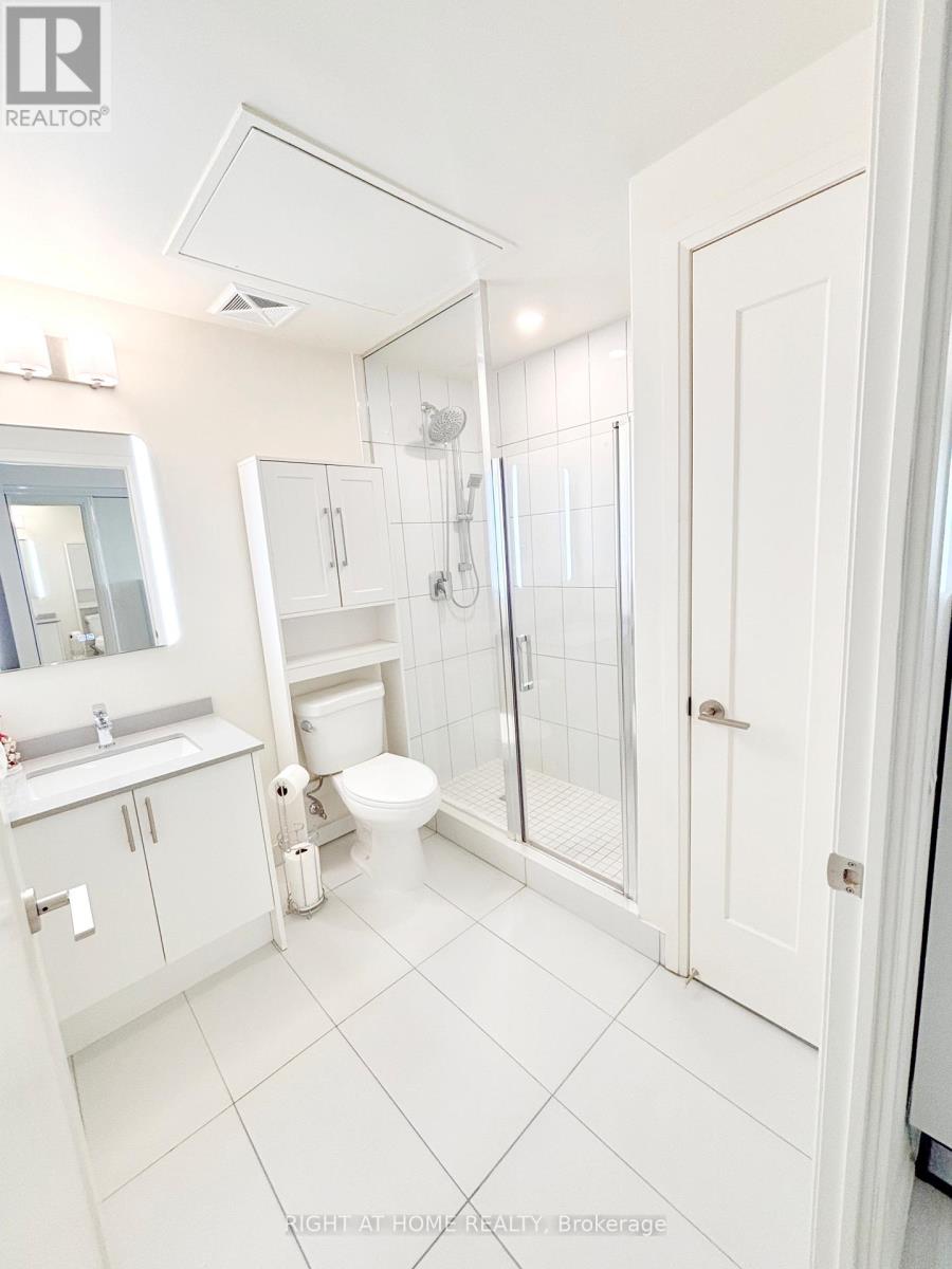 1704 - 9000 Jane Street, Vaughan, Ontario  L4K 0M6 - Photo 6 - N13080150
