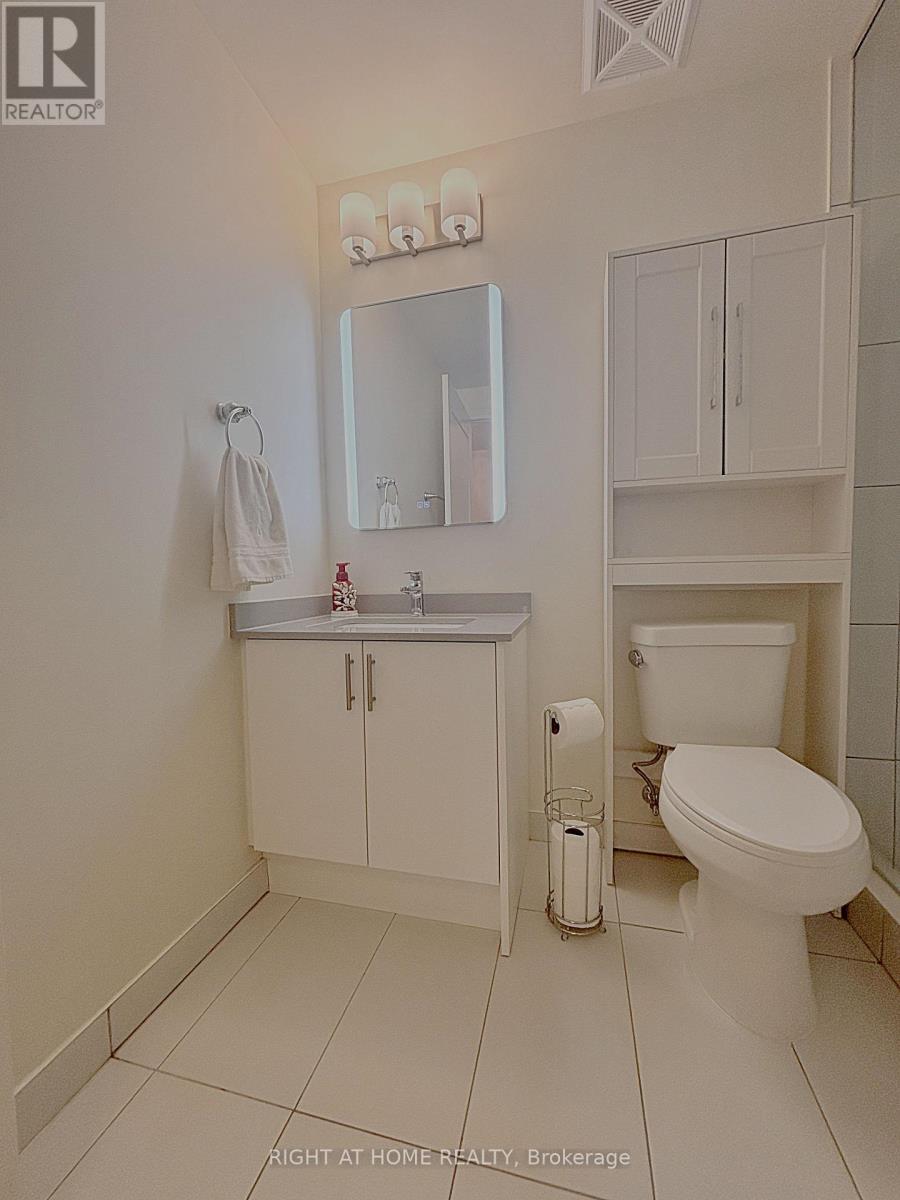 1704 - 9000 Jane Street, Vaughan, Ontario  L4K 0M6 - Photo 7 - N13080150