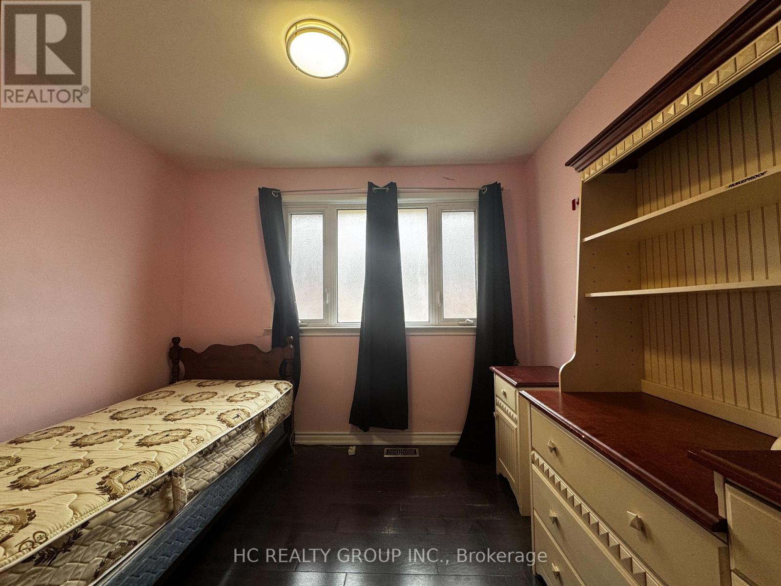 Abv Gnd - 83 Sussex Avenue, Richmond Hill, Ontario  L4C 2E8 - Photo 4 - N13080346