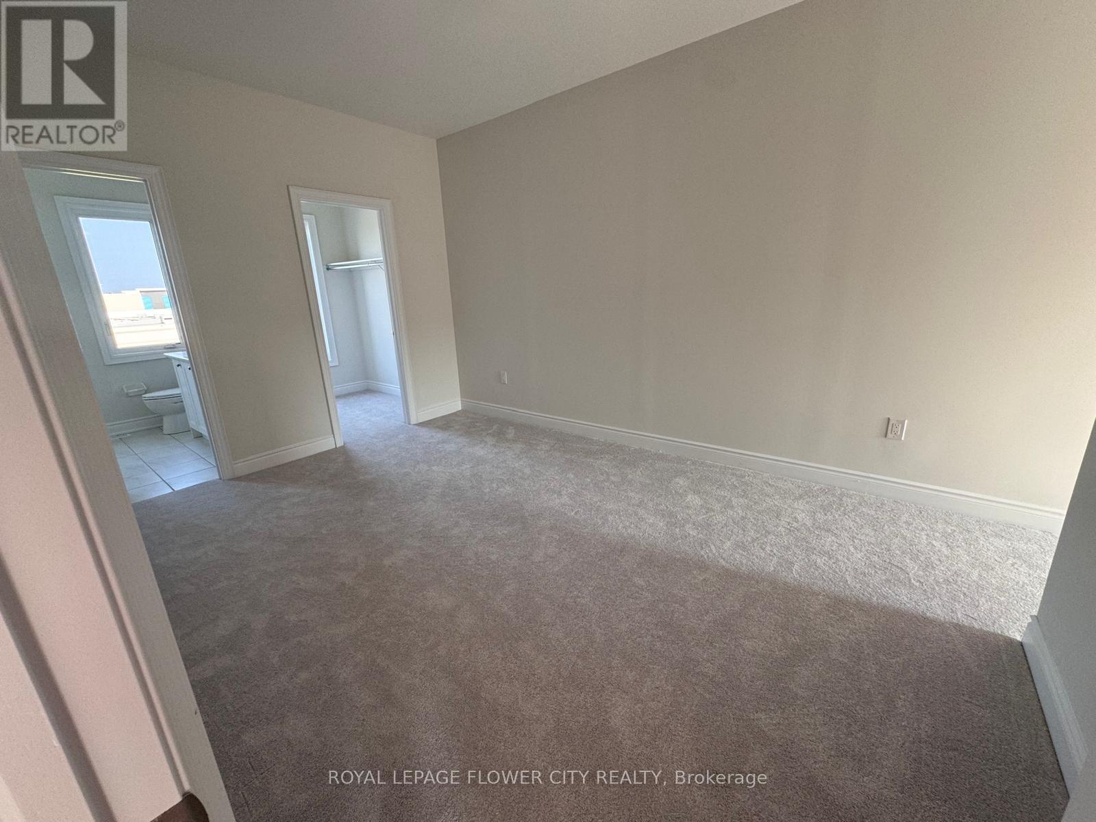 121 Tennant Circle, Vaughan, Ontario  L4H 5L5 - Photo 17 - N13080366