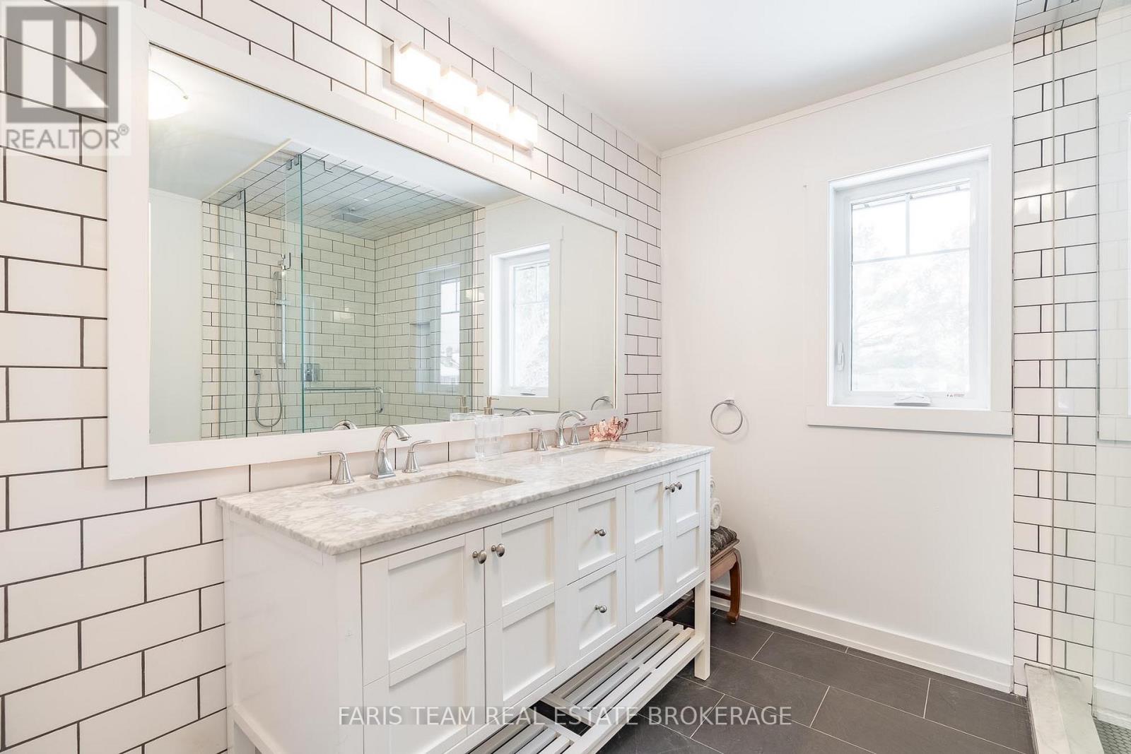 3 Matthew Court, Wasaga Beach, Ontario  L9Z 1J5 - Photo 27 - S12864982