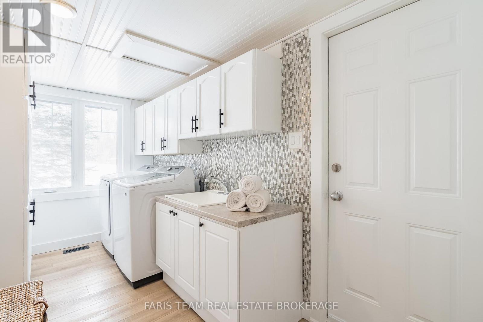 3 Matthew Court, Wasaga Beach, Ontario  L9Z 1J5 - Photo 29 - S12864982
