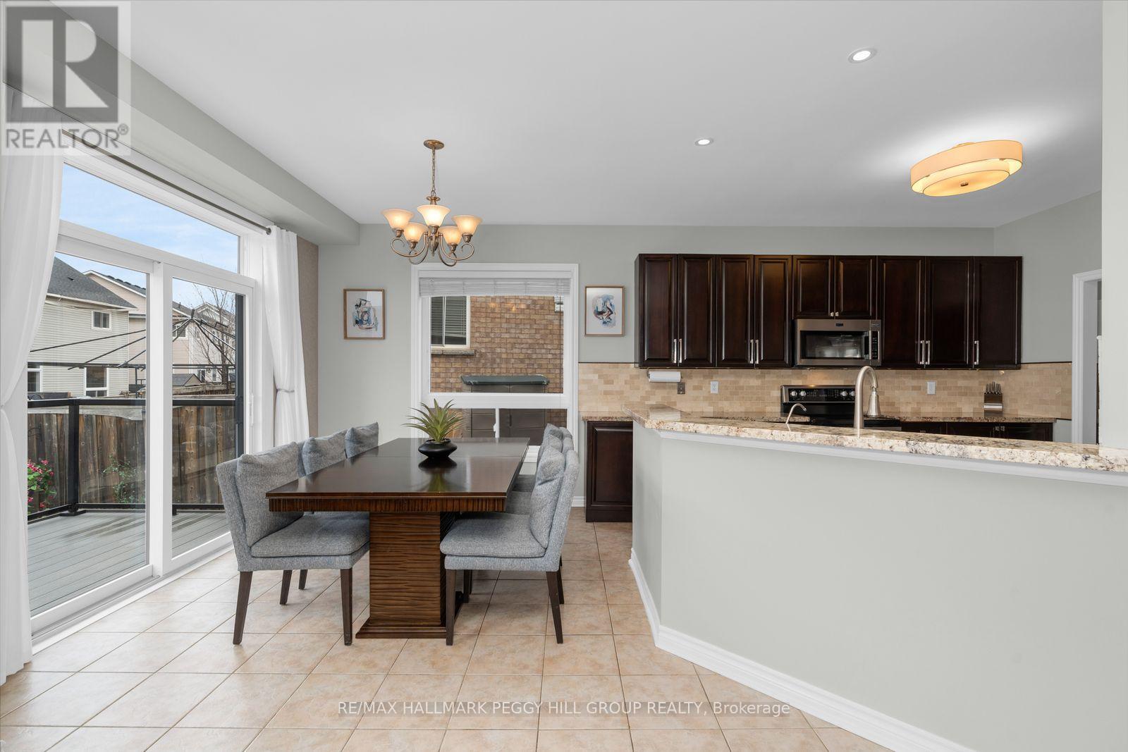 20 The Queensway, Barrie (Innis-Shore), Ontario  L4M 7H6 - Photo 7 - S13080268